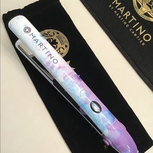 Martino Smooth Criminal Titanium Flat Iron